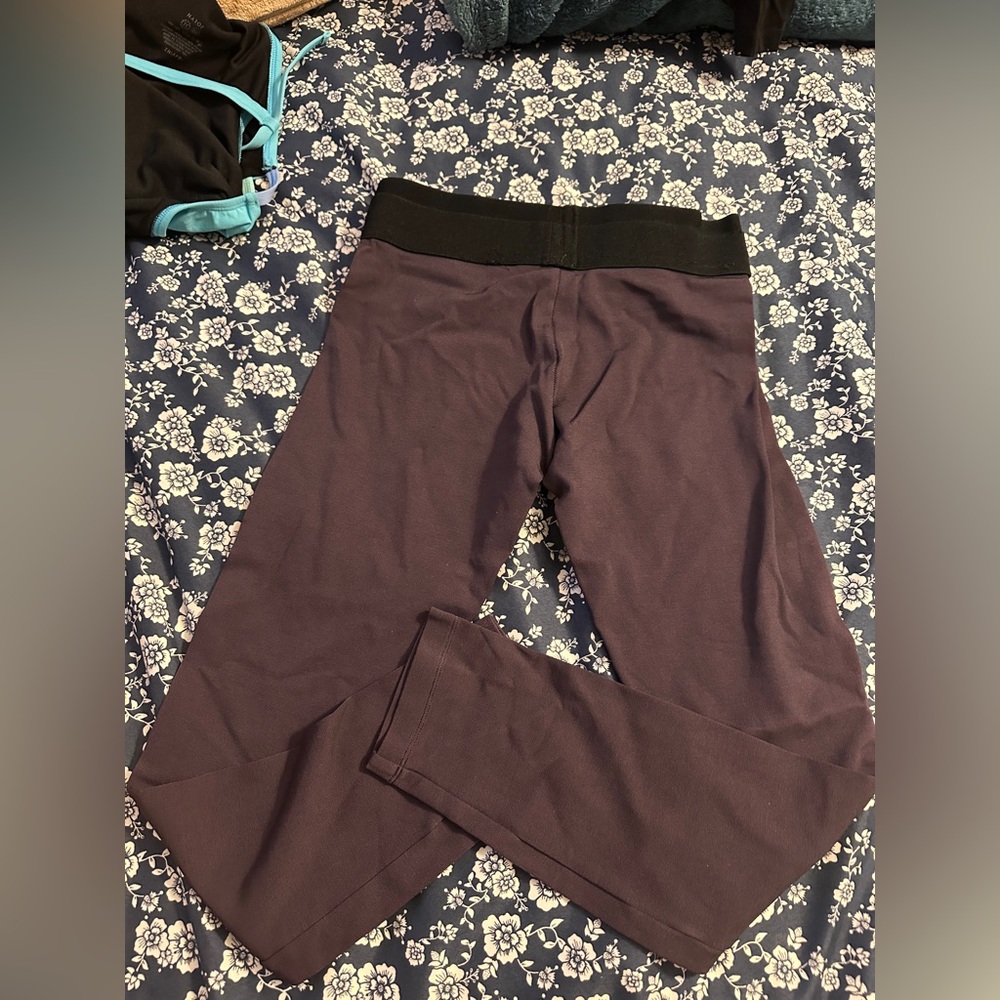 BCBGMaxAzria Black and Purple Leggings